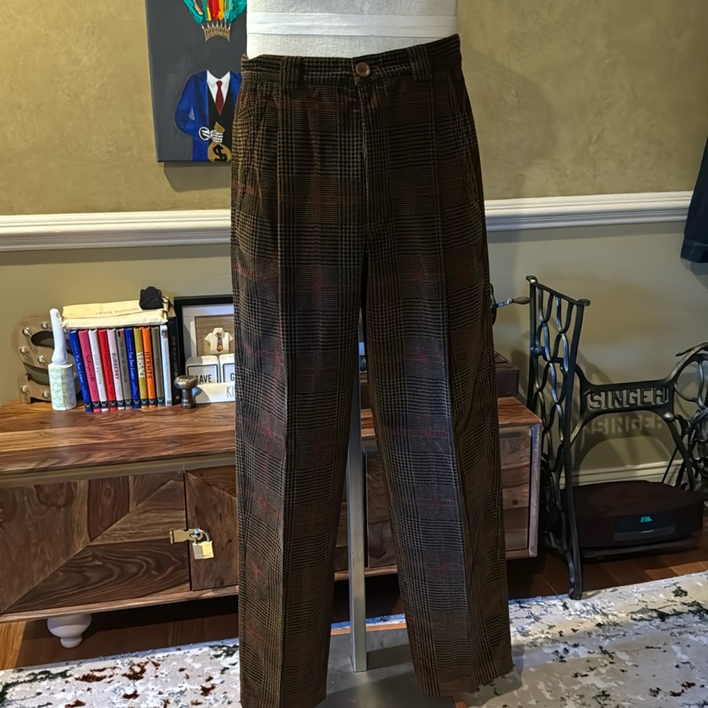 Classic Gianni Versace “ corduroy pants” 32/32
